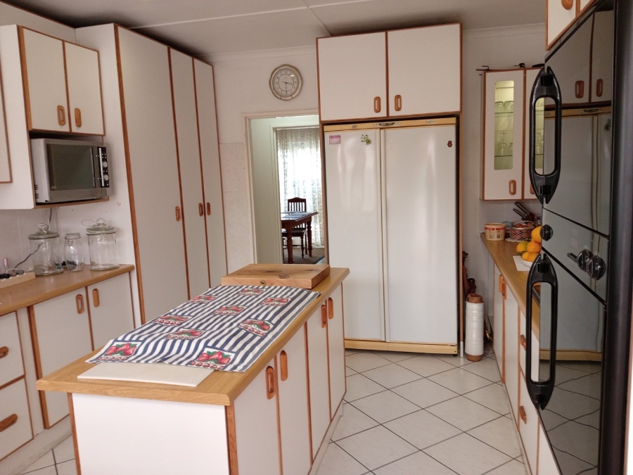 4 Bedroom Property for Sale in Gonubie Eastern Cape